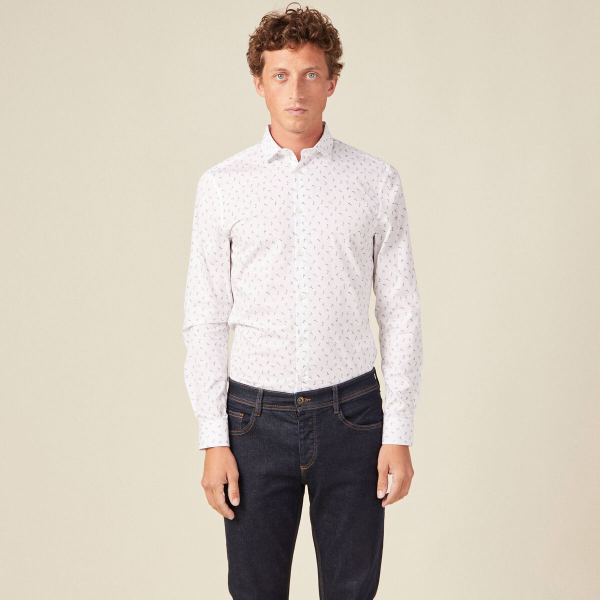 Chemise cintr&eacute;e en coton manches longues blanc homme