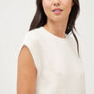 Pull droit court sans manches col rond ecru femme