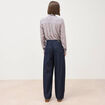 Jeans slouchy ceinture taille standard denim brut rinse femme