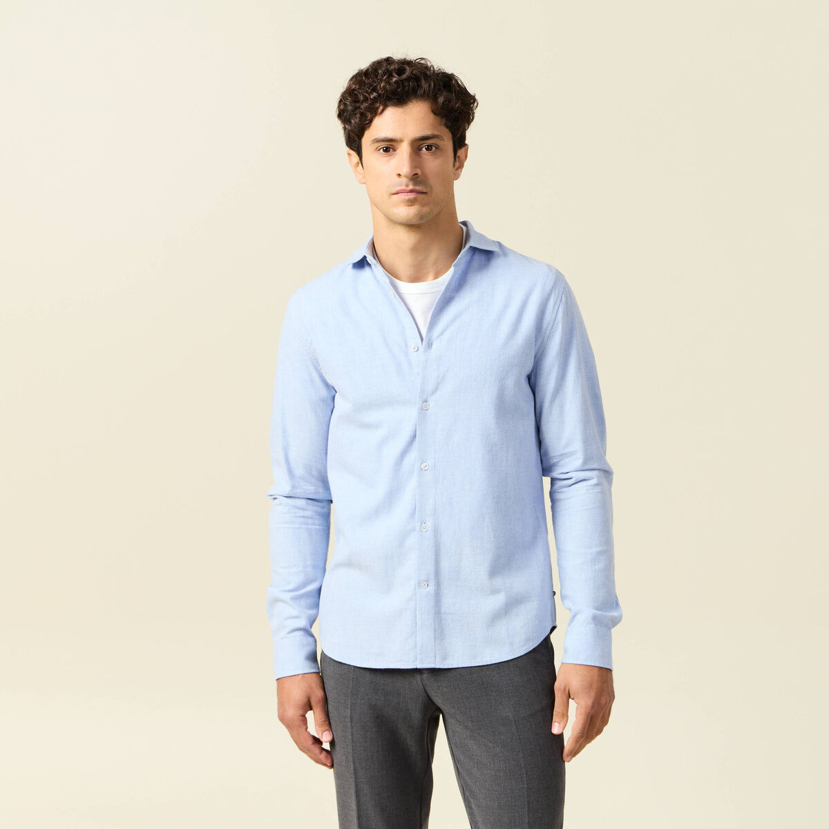 Chemise col classique manches longues bleu ciel homme