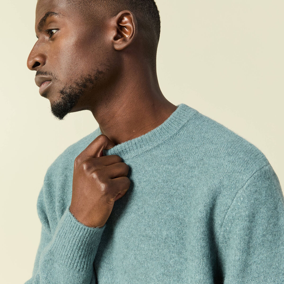 Pull manches longues col rond bleu gris homme
