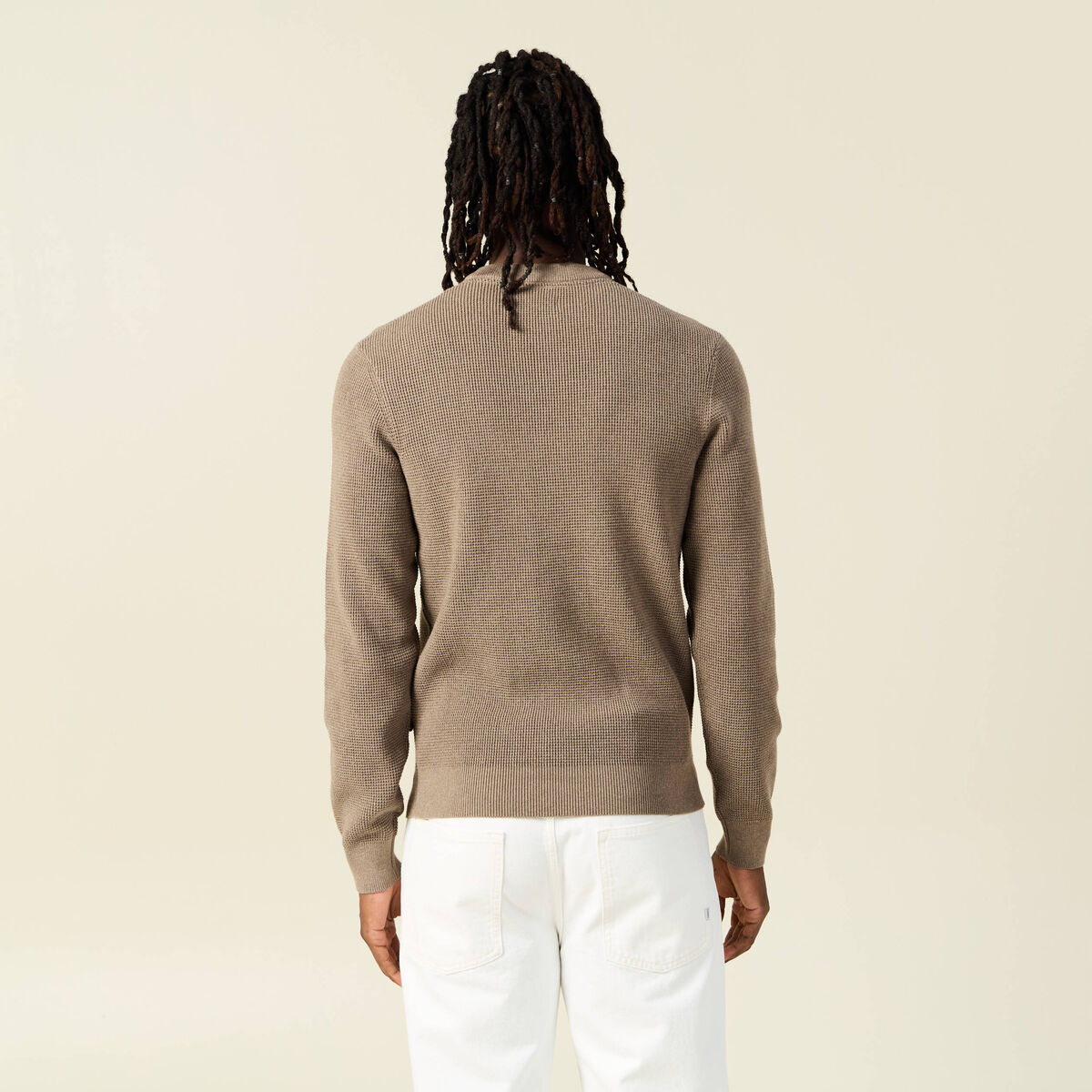 Pull manches longues col rond taupe homme
