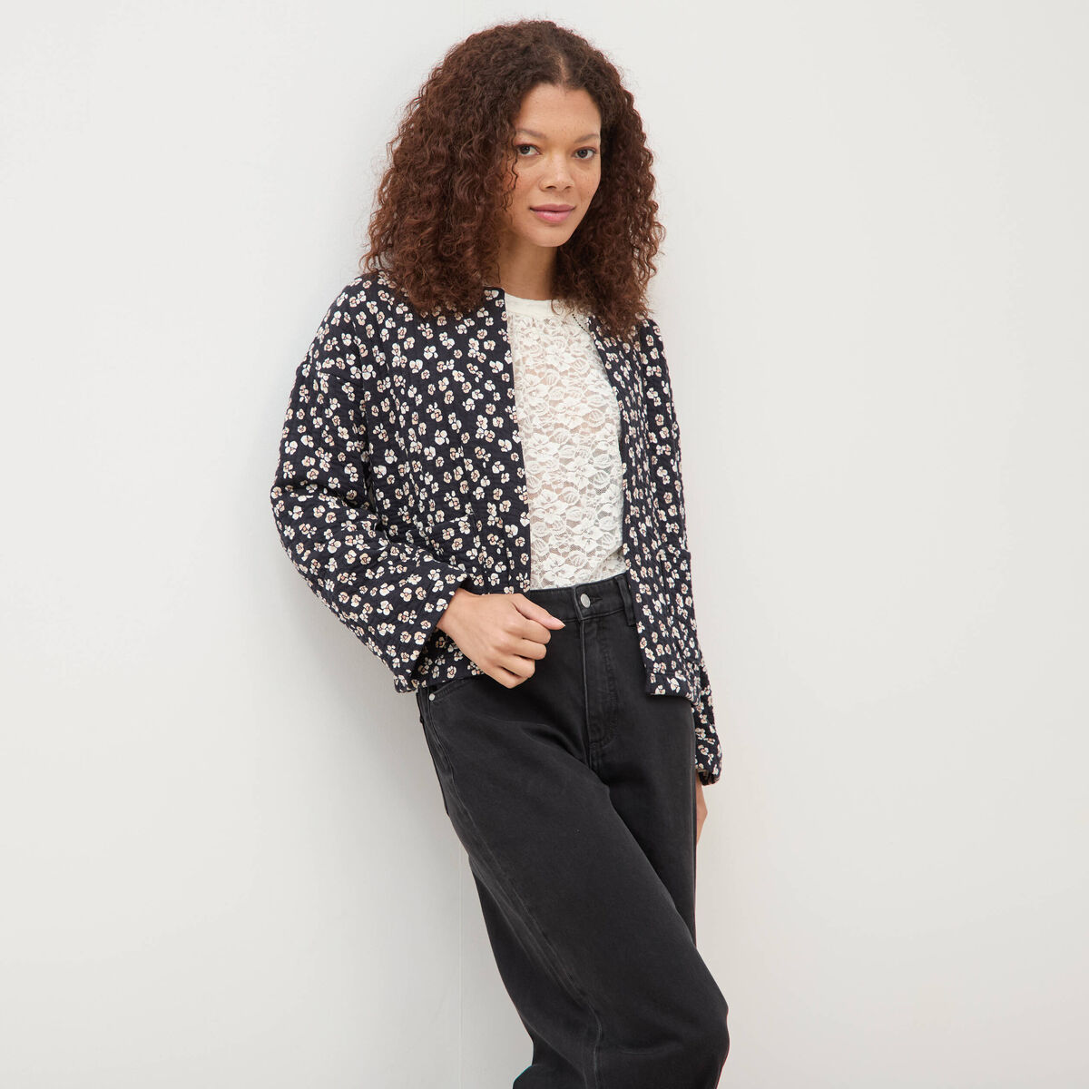 Gilet matelass&eacute; col rond noir femme