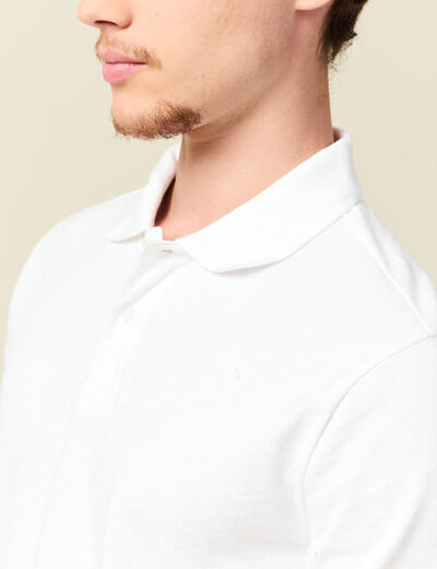 Polo cintr&eacute; en coton manches courtes blanc homme