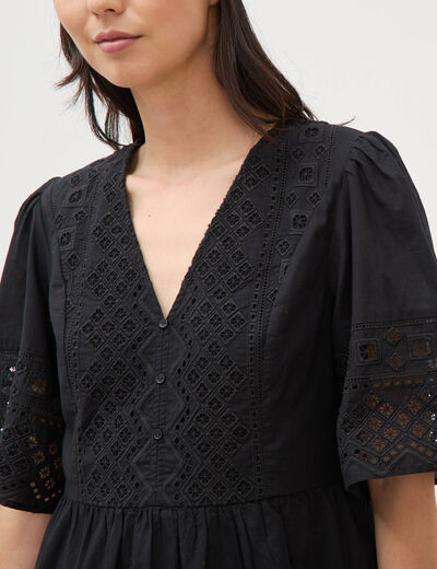 Robe courte &eacute;vas&eacute;e col v manches 3/4 noir femme