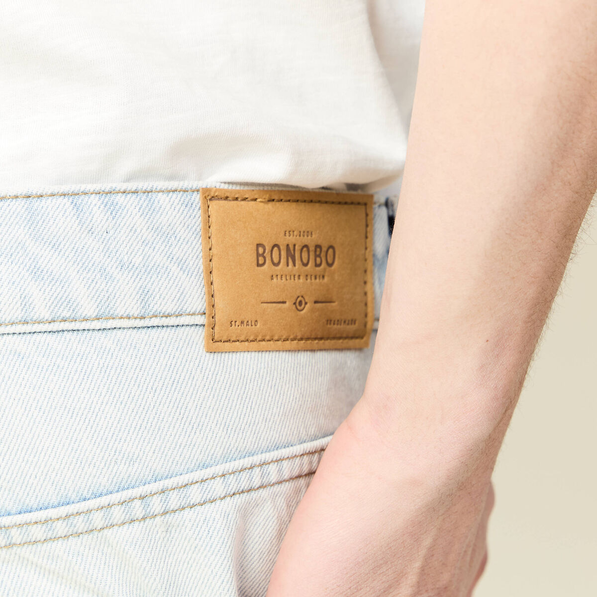 Bermuda droit en jean denim snow bleach homme