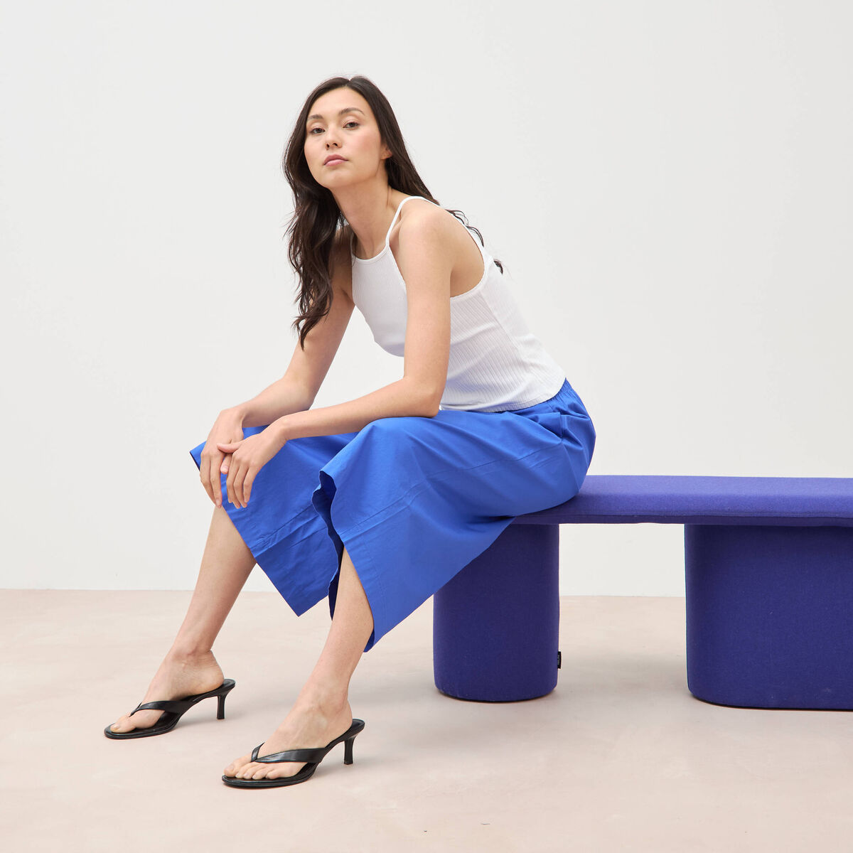 Pantalon large taille haute 3/4 en coton bleu electrique femme