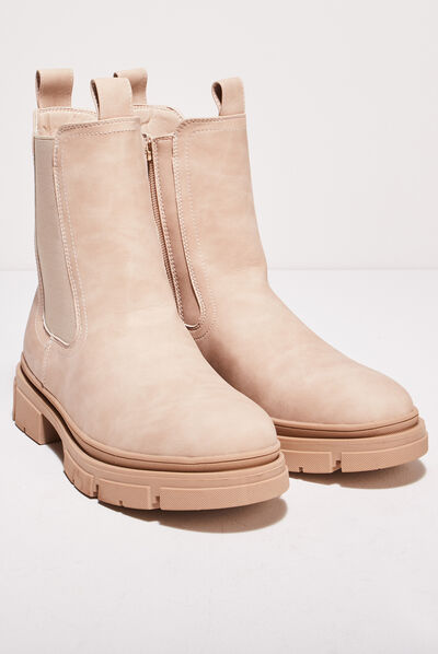 Bottines chelsea crantées creme femme