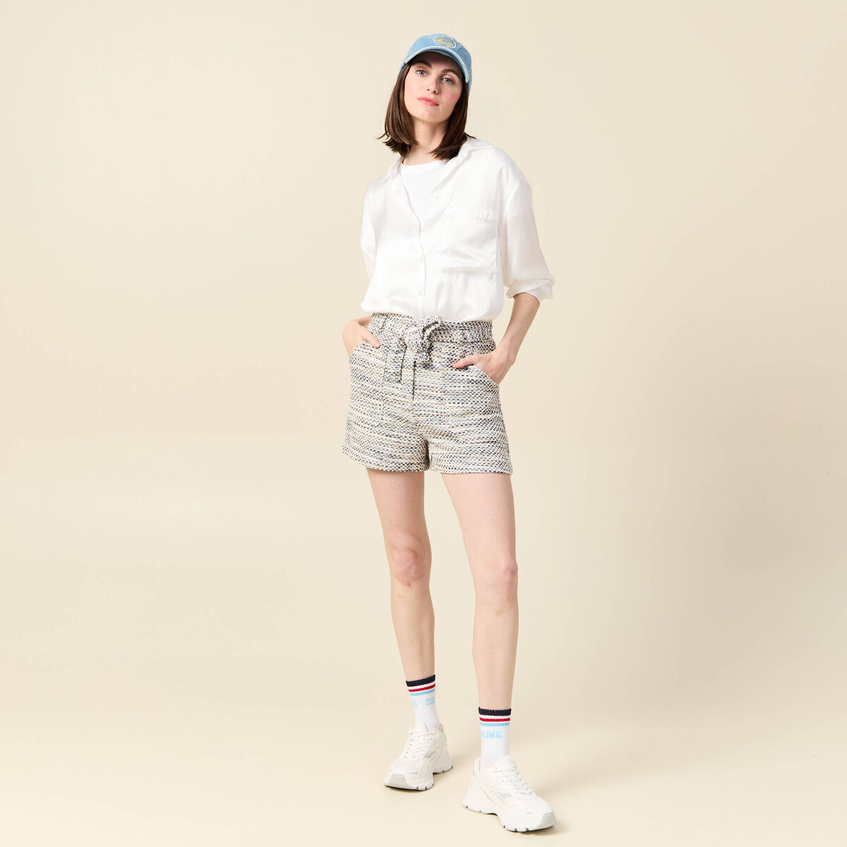 Short ajust&eacute; taille haute creme femme