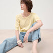 Pull ajour&eacute; droit court manches courtes jaune clair femme