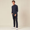 Chemise cintr&eacute;e manches longues bleu fonc&eacute; homme