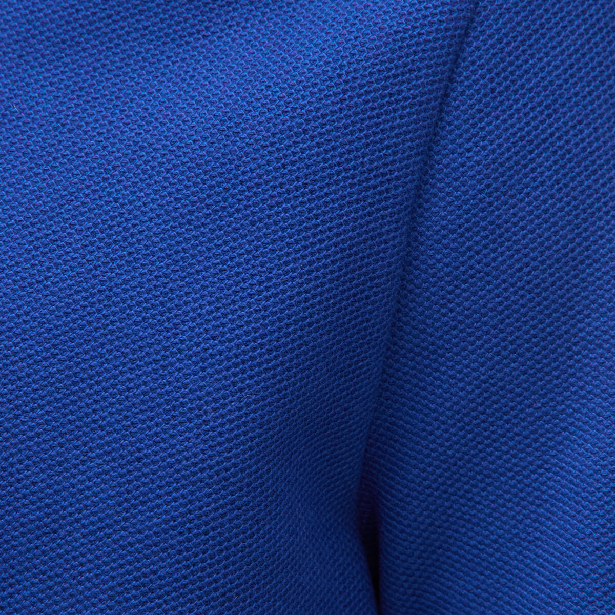 Polo cintr&eacute; manches courtes en coton bleu electrique homme