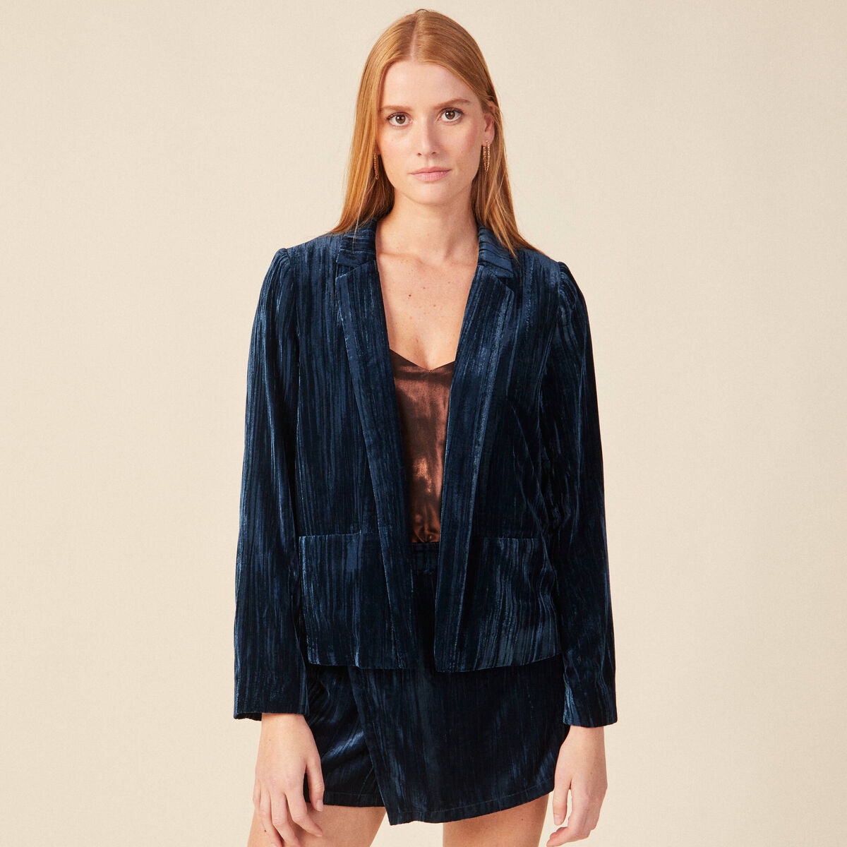 Tailleur droit court manches longues bleu canard femme