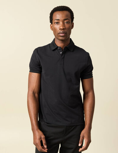 Polo cintr&eacute; manches courtes col polo noir homme