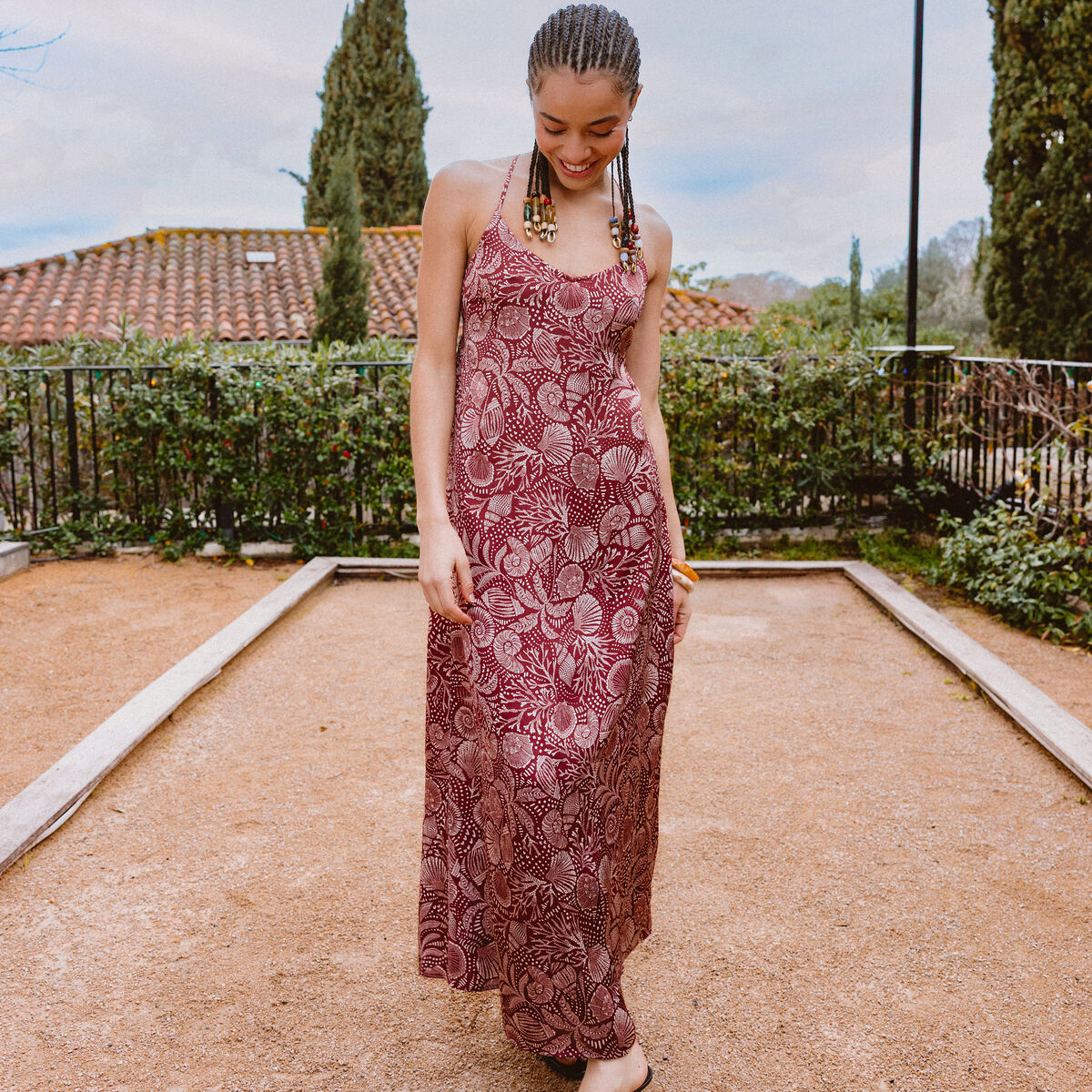 Robe bretelle satin&eacute;e col v marron chocolat femme