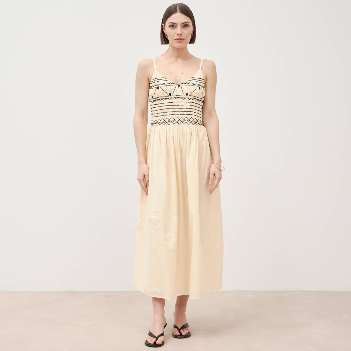 Robe col v &agrave; bretelles en coton creme femme