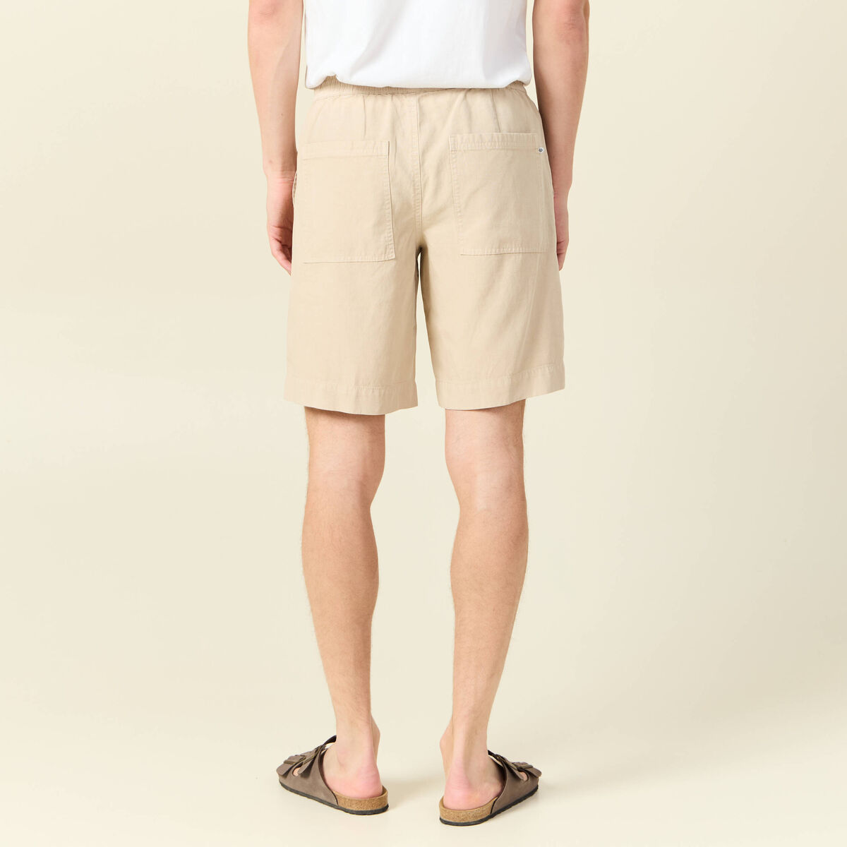Short droit &agrave; coulisse sable homme