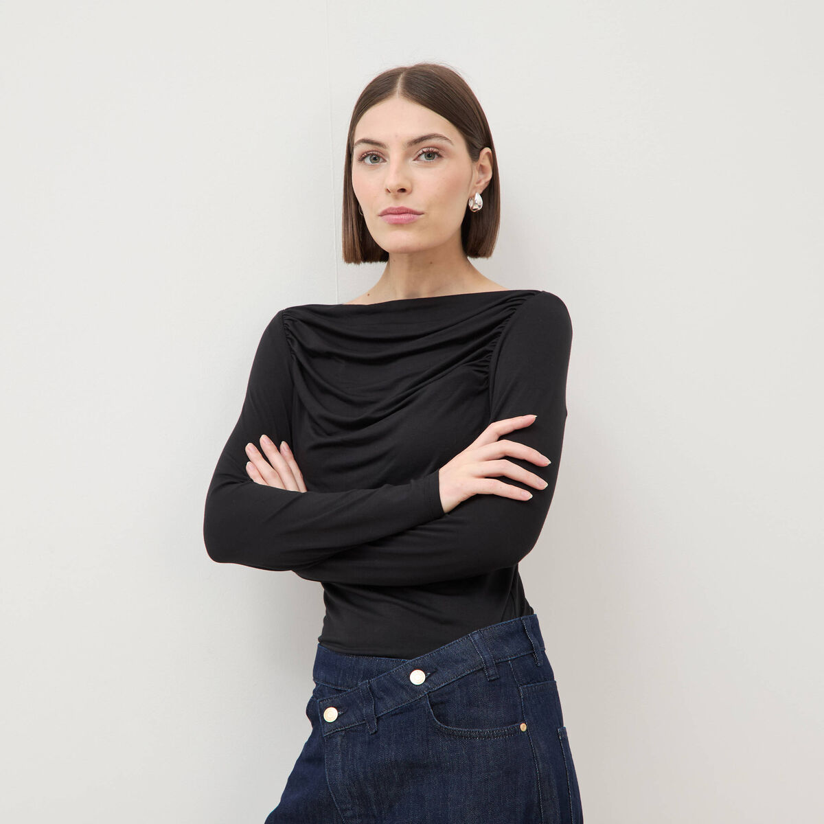 T-shirt ajust&eacute; manches longues bardot noir femme