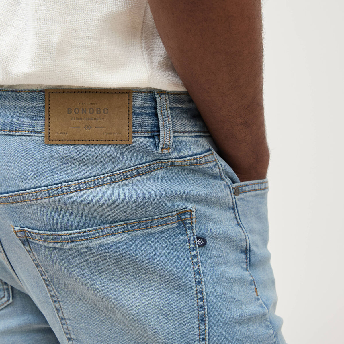 Jeans skinny tapered denim bleach homme