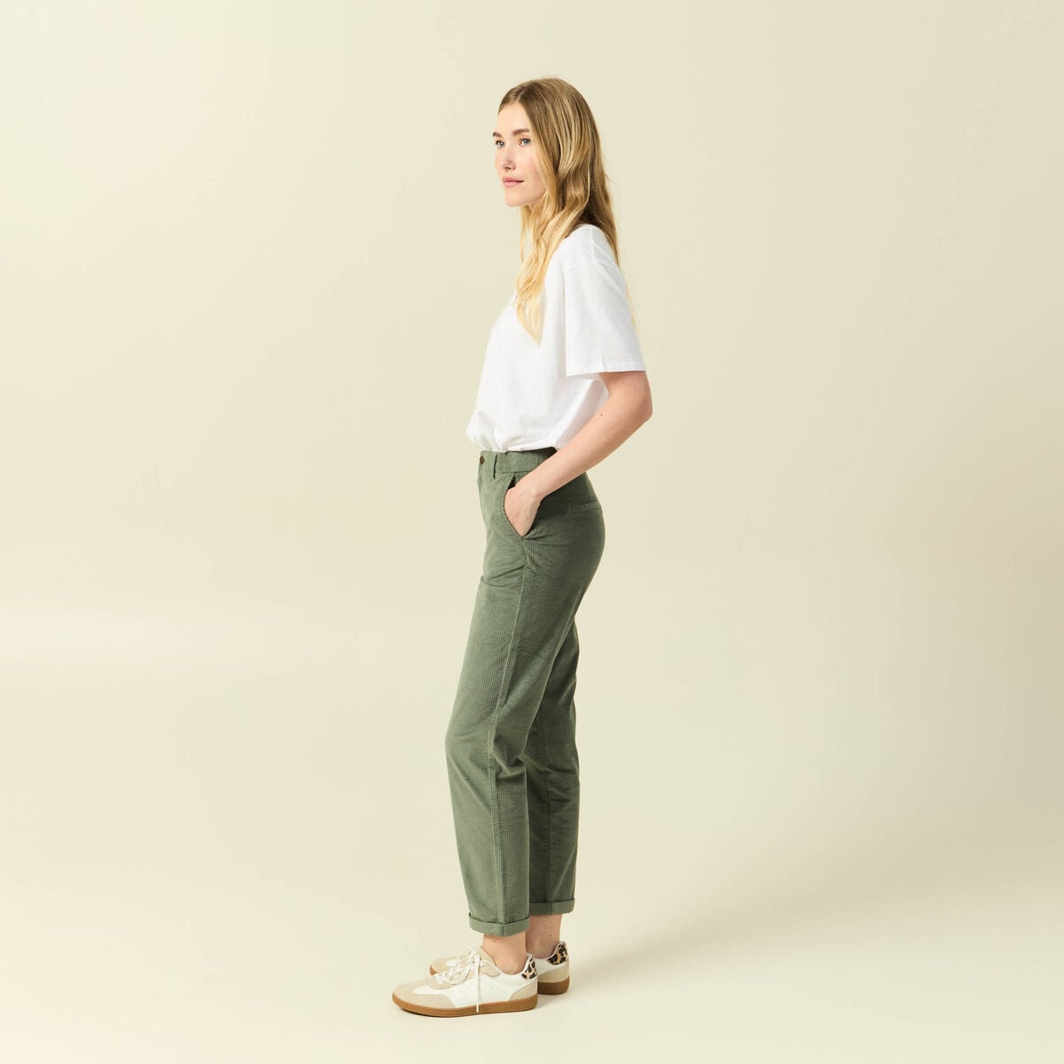 Pantalon large 7/8&egrave;me taille haute vert kaki femme