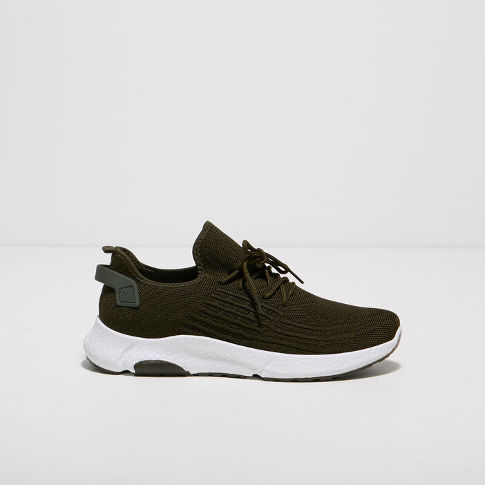 Sneakers plates à lacets vert kaki homme