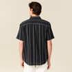 Chemise ray&eacute;e manches courtes noir homme