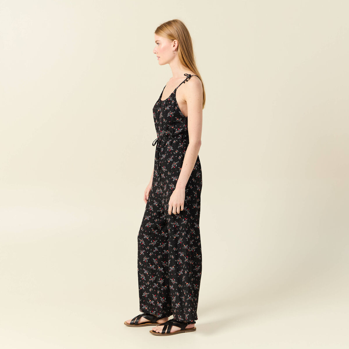 Combinaison pantalon bretelles noir femme