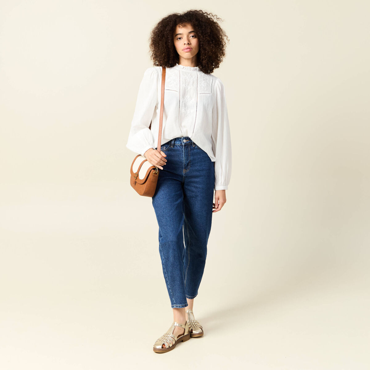 Chemise manches longues brod&eacute;e ecru femme