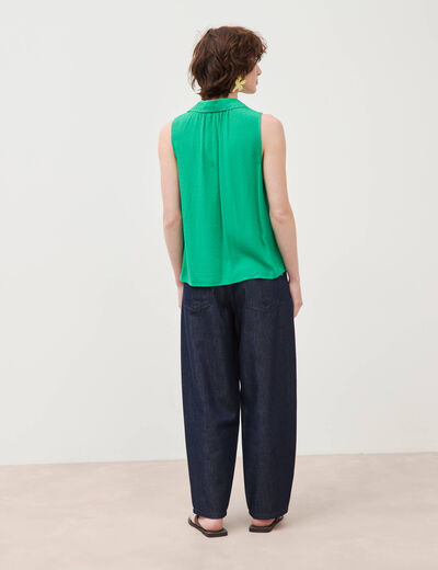 Top sans manches col tailleur vert femme