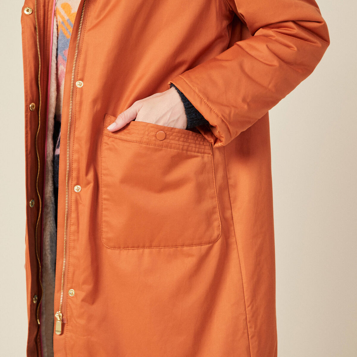 Parka droite à capuche doublée orange foncé femme