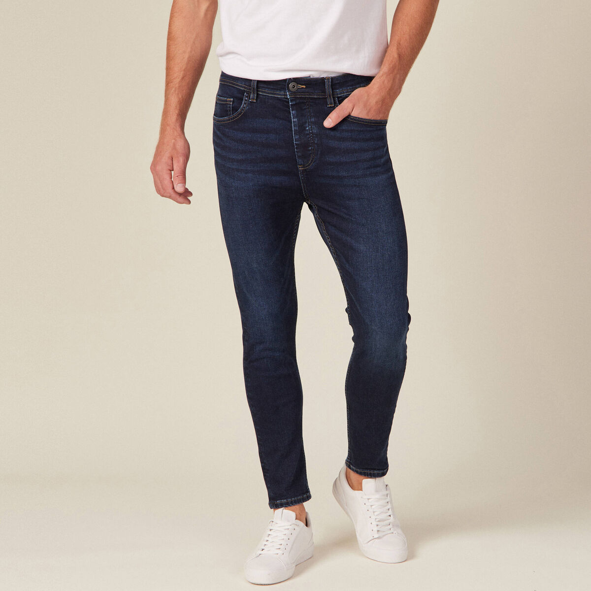 Jeans tapered 5 poches denim brut homme