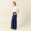 Pantalon city large à pinces bleu marine femme