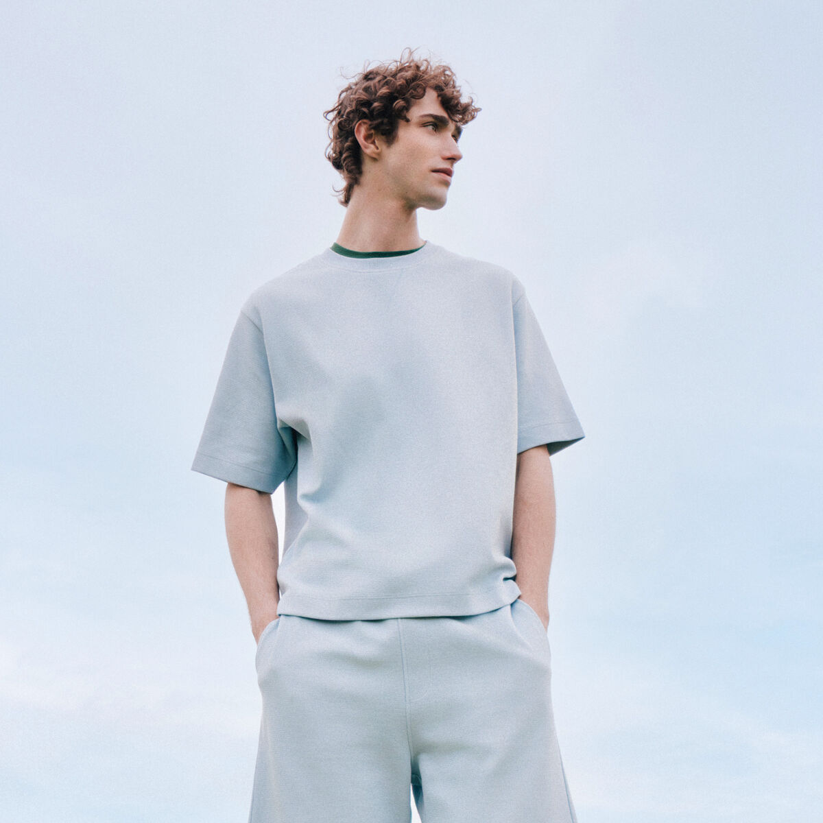 T-shirt ample col rond manches courtes bleu ciel homme
