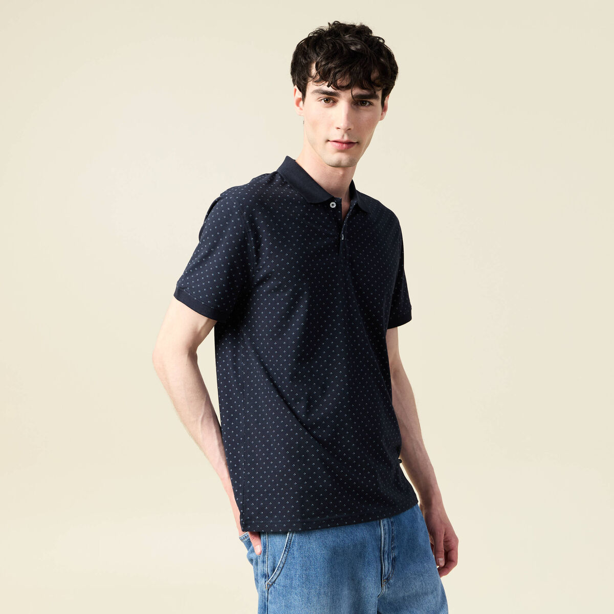 Polo cintr&eacute; manches courtes col polo bleu homme