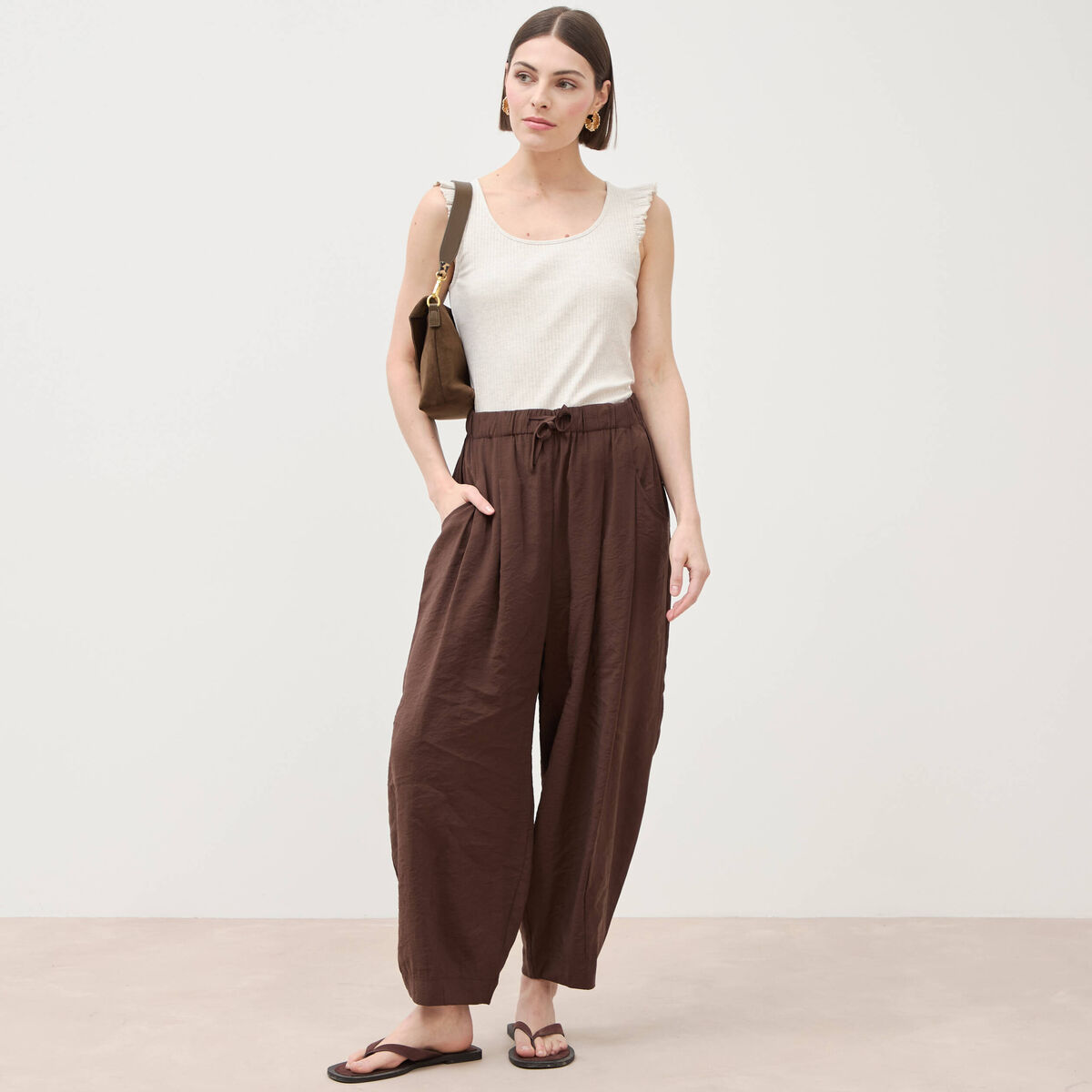 Pantalon loose taille standard marron fonc&eacute; femme