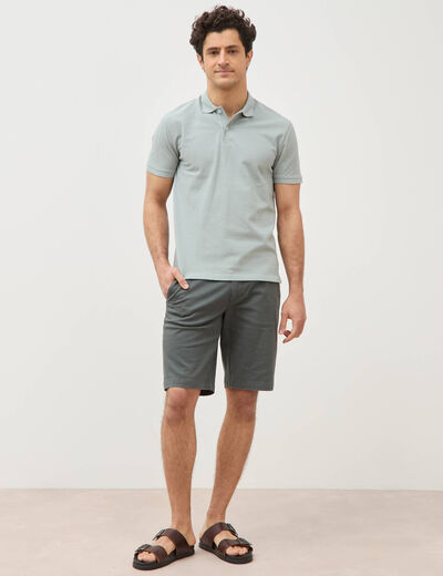 Short vert kaki homme