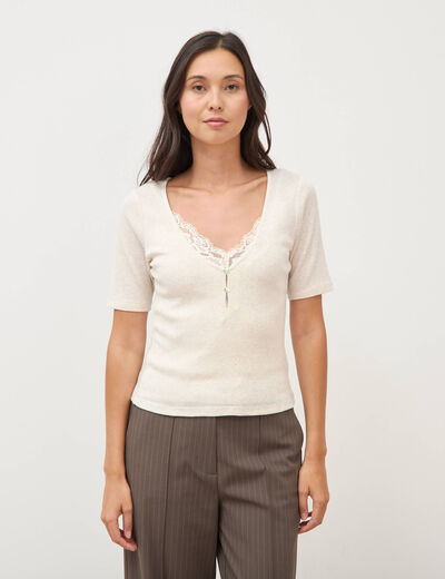 T-shirt ajust&eacute; col v manches coude creme femme