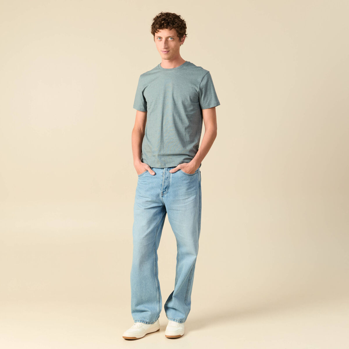 T-shirt cintr&eacute; col rond manches courtes vert fonc&eacute; homme