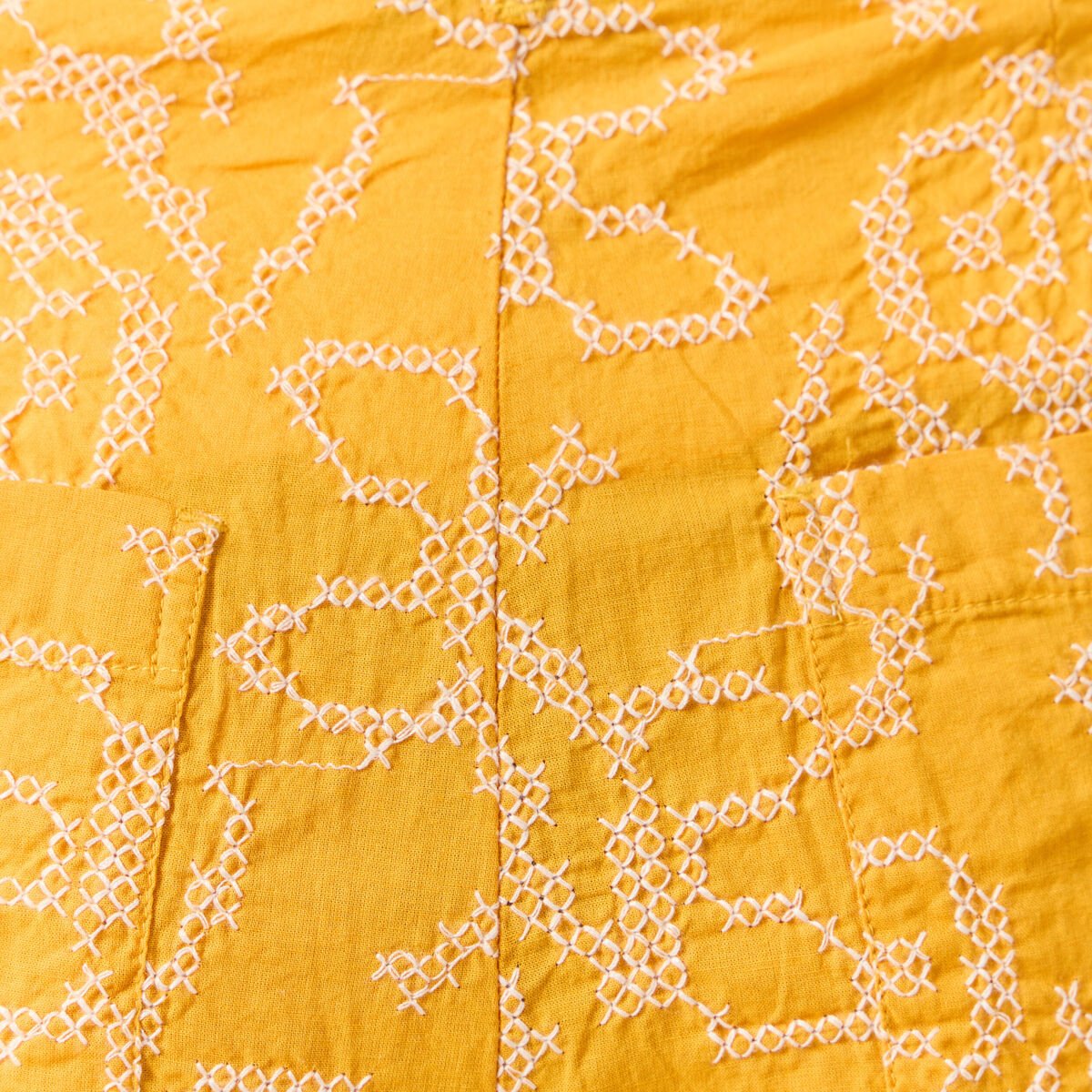 Pantalon large brodé jaune femme