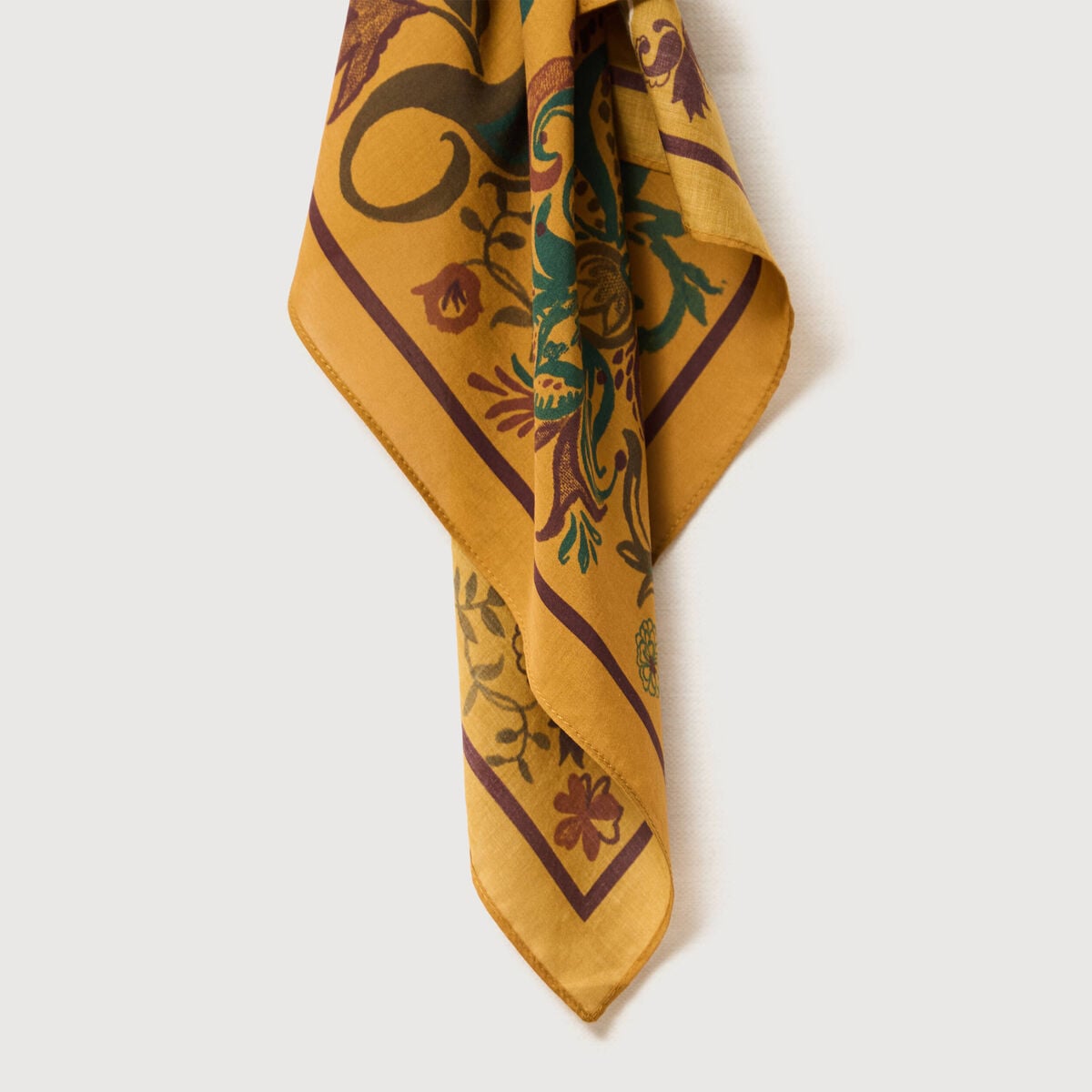Foulard vert olive femme