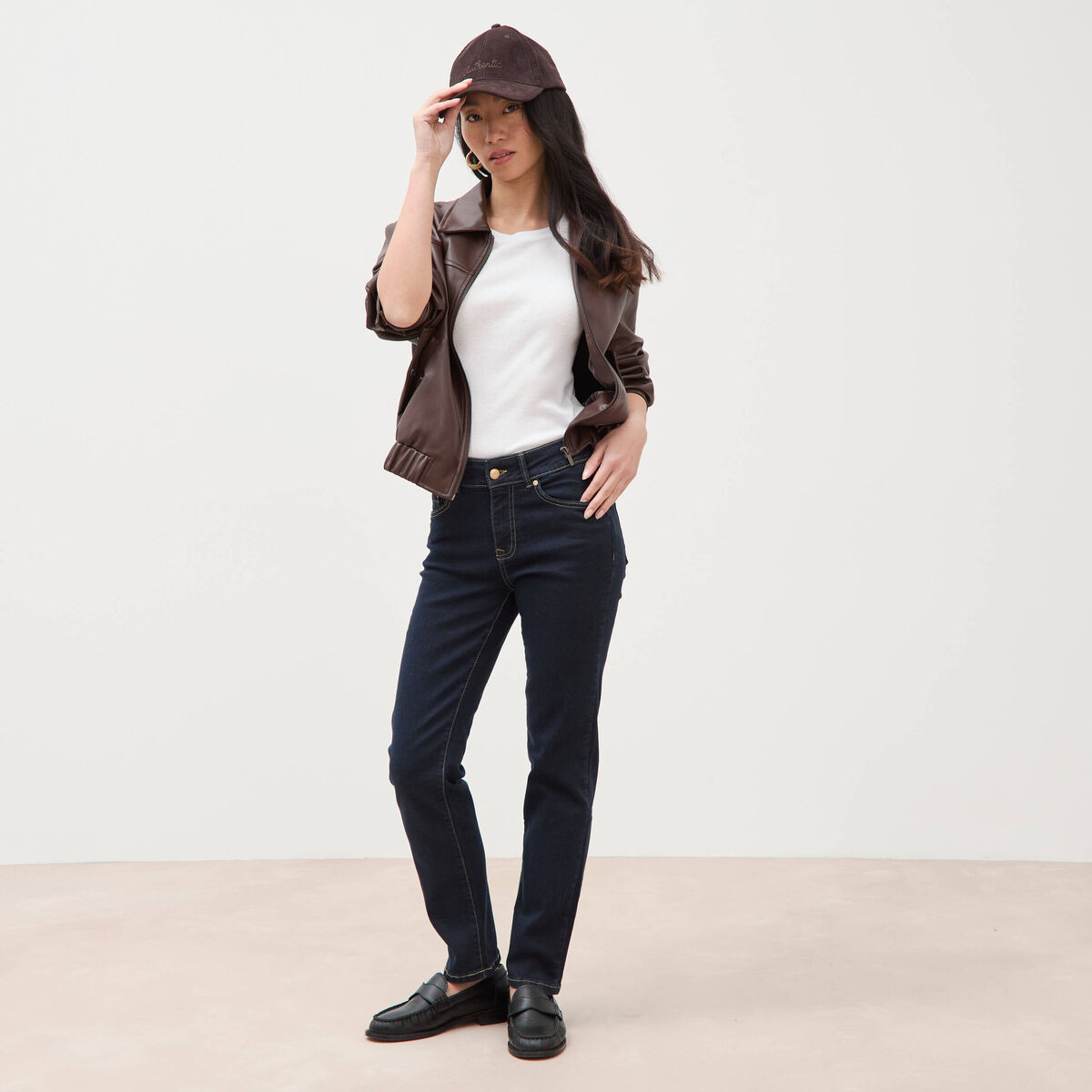 Jeans regular 7/8&egrave;me taille standard denim brut rinse femme