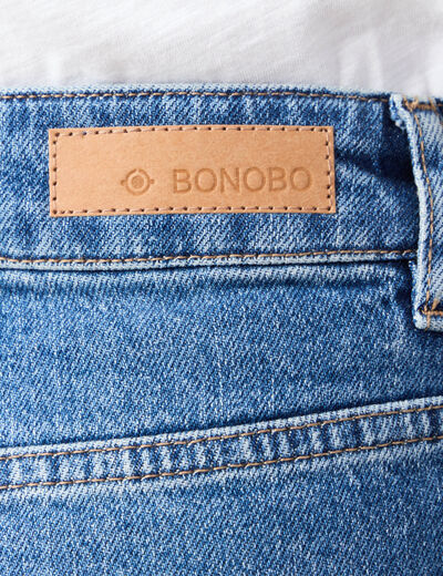 Jeans flare boutonné denim brut femme