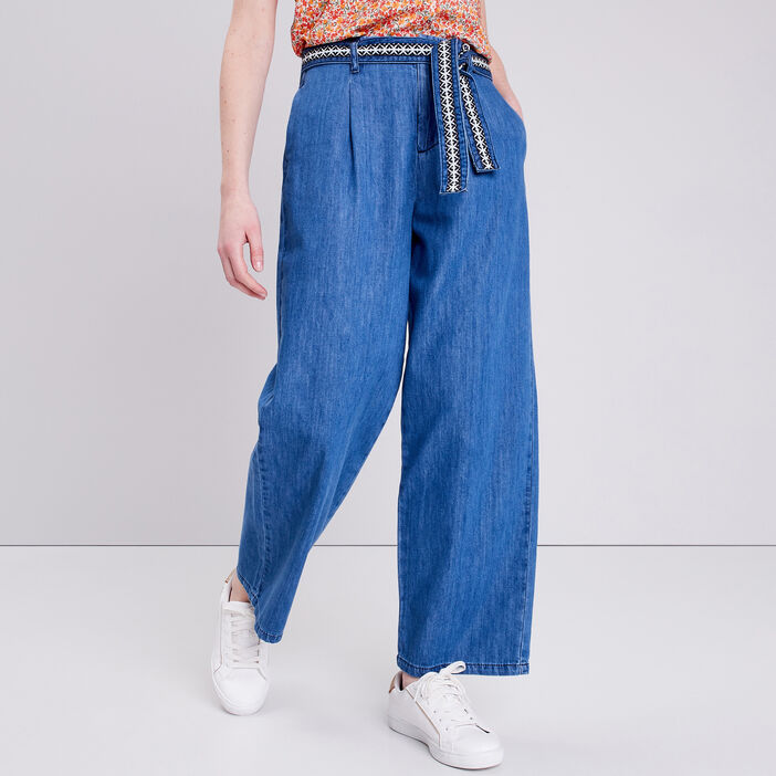 Jeans large ceinturé denim stone femme