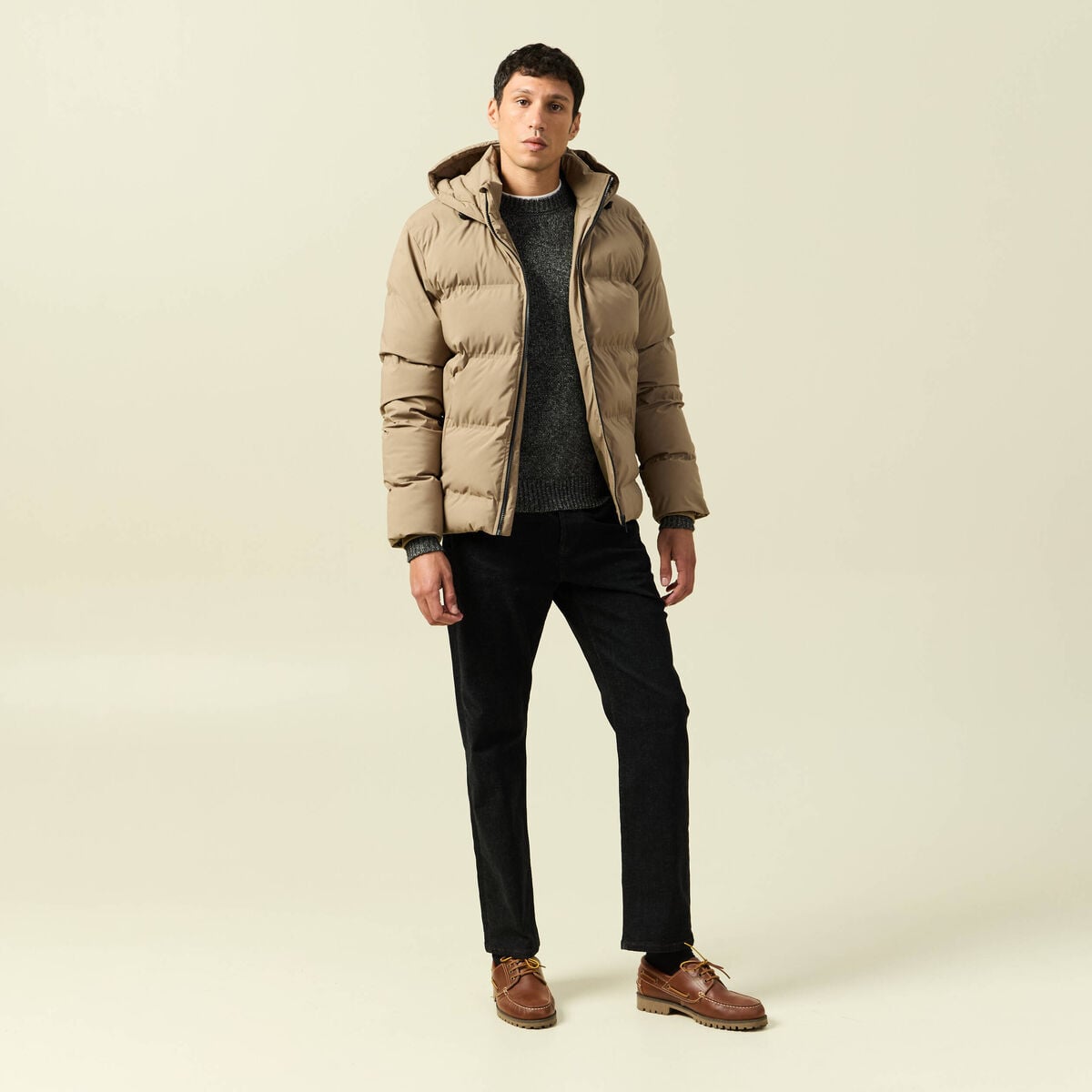 Pull manches longues col rond noir homme
