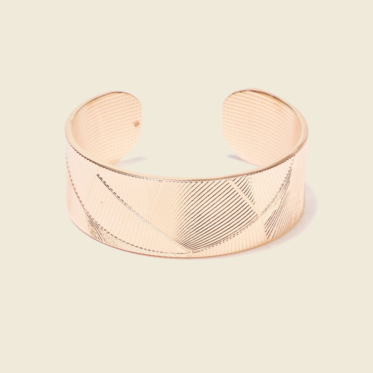 Bracelet manchette couleur or femme