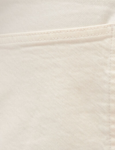Jeans large 5 poches longueur 32 ecru homme