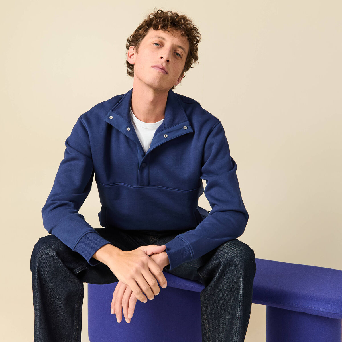 Sweat manches longues bleu fonc&eacute; homme