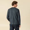 T-shirt cintr&eacute; en coton manches longues bleu gris homme
