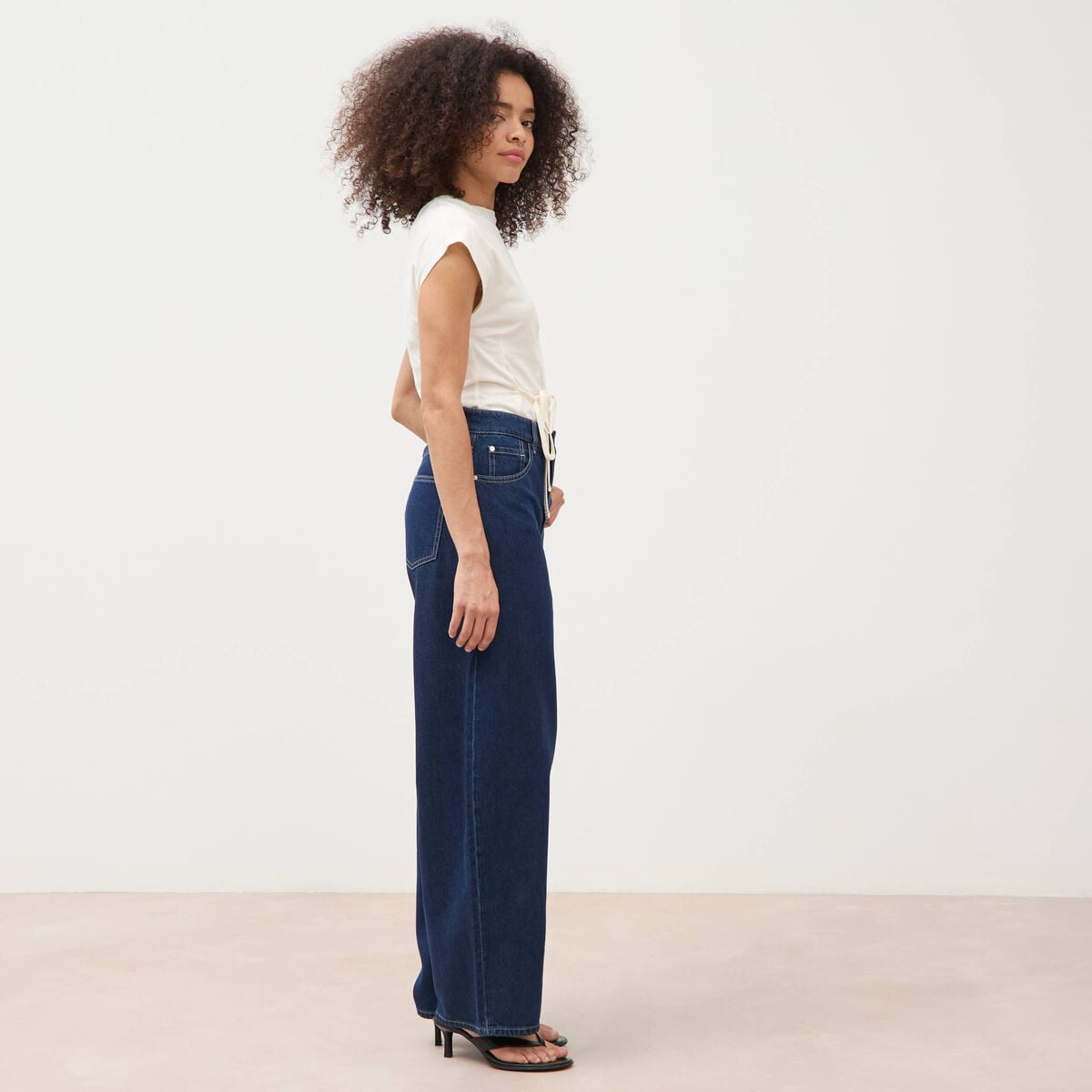 Jeans loose en coton denim brut clean femme