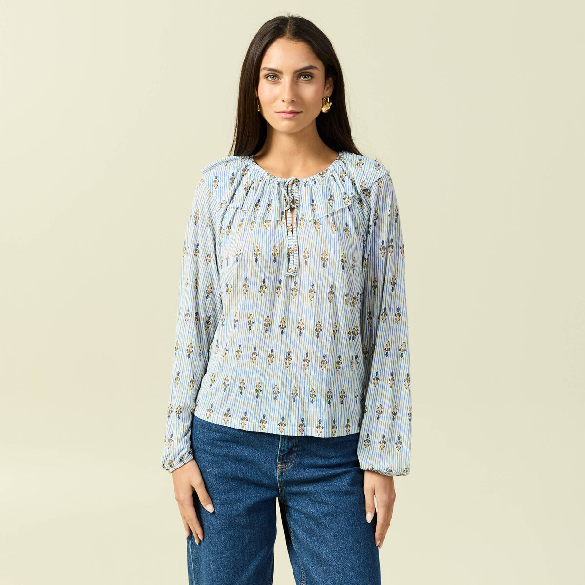 Blouse col rond manches longues bleu ciel femme